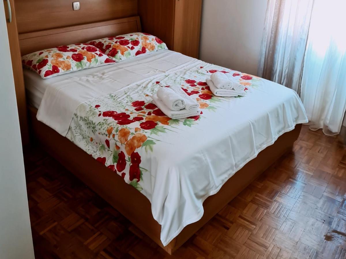 Izola City Center Apartment Kültér fotó