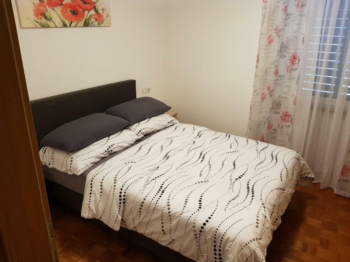 Izola City Center Apartment Kültér fotó